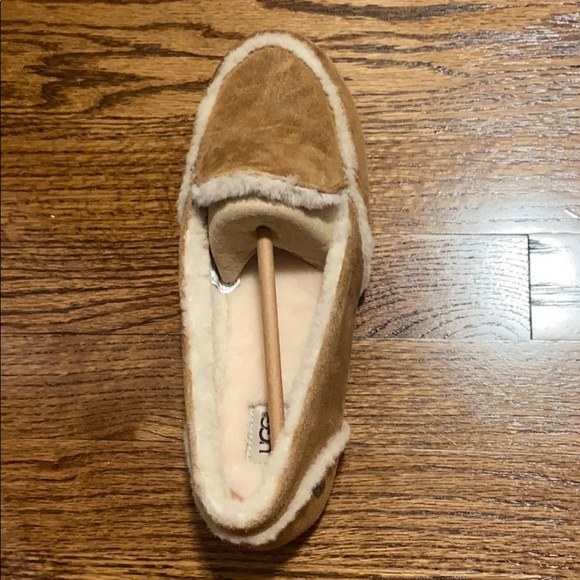 poshmark ugg slippers